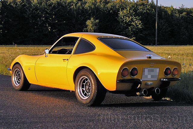 Oldtimer Opel GT von 1972 mieten - 1797 | film-autos.com