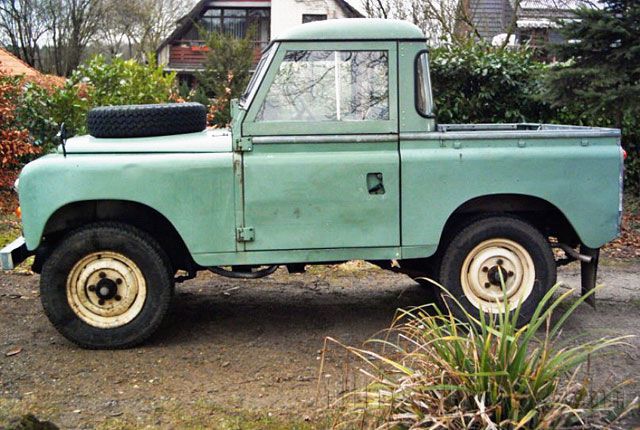 Oldtimer Land Rover 88 Series III zum Mieten