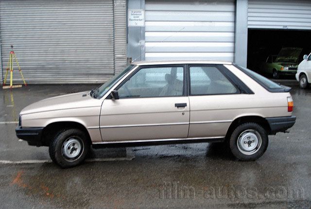 Oldtimer Renault 11 zum Mieten