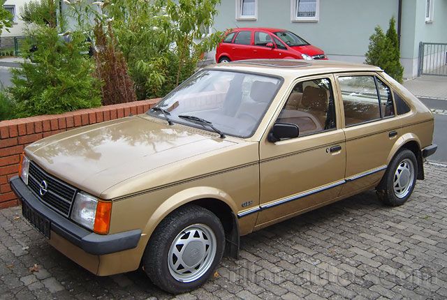 Oldtimer Opel Kadett D von 1984 mieten - 7346 | film-autos.com