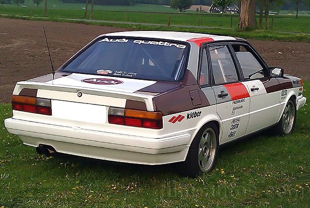 Oldtimer Audi 80 Quattro zum Mieten