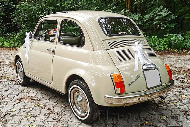 Oldtimer Fiat 500F zum Mieten