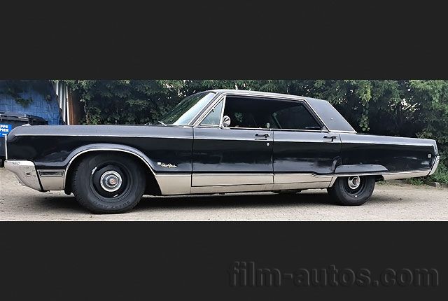 Oldtimer Chrysler New Yorker zum Mieten