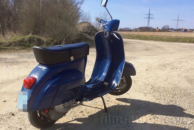 Oldtimer Piaggio Vespa 50N zum Mieten