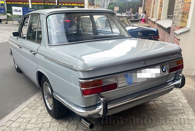 Oldtimer BMW 2000 zum Mieten