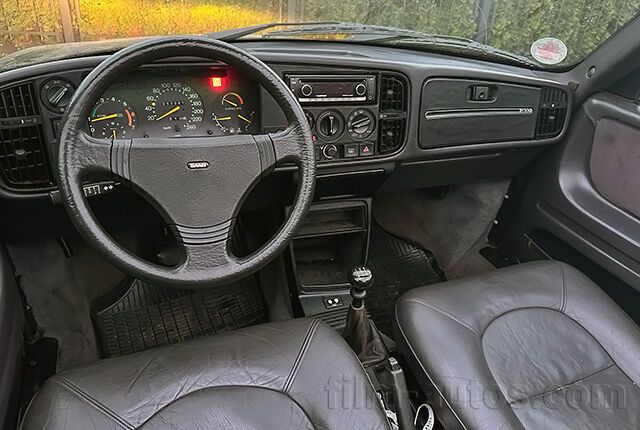 Oldtimer Saab 900 Turbo zum Mieten
