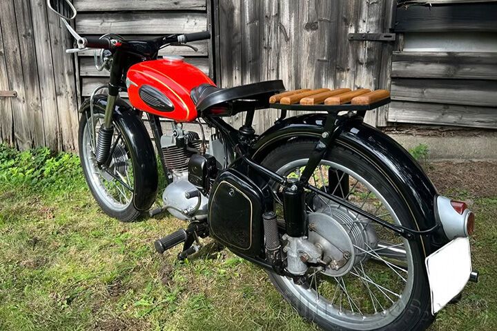 Oldtimer MZ RT 125-3 Export zum Mieten