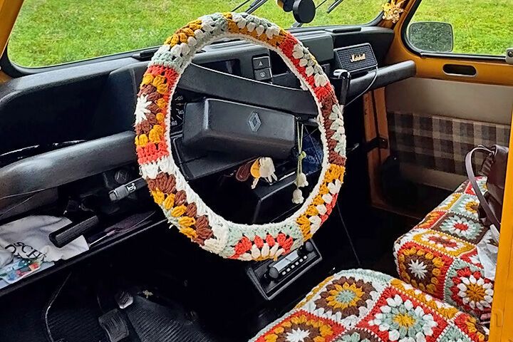 Oldtimer Renault R4 zum Mieten