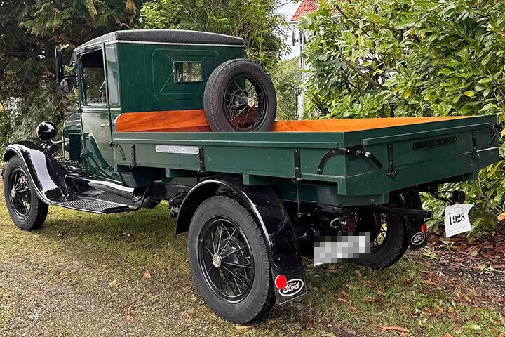 Oldtimer Ford AA Pritsche zum Mieten