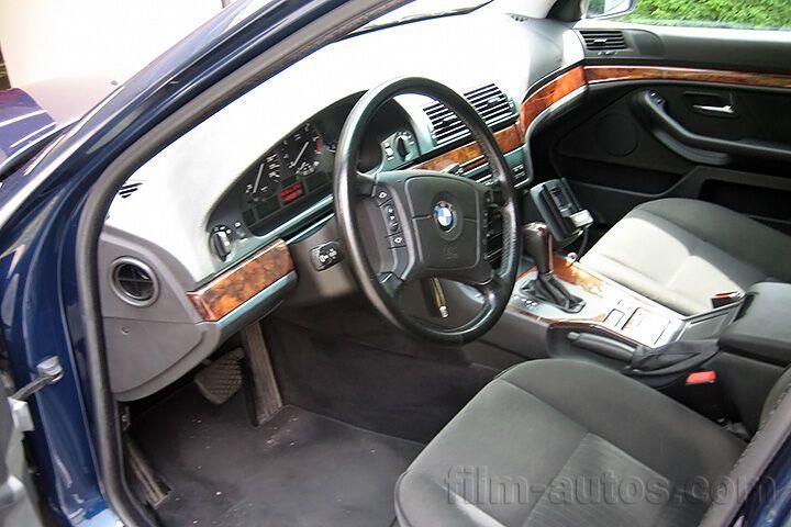 Oldtimer BMW 523iA E39 zum Mieten