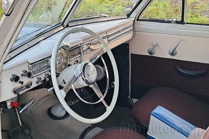 Oldtimer Volvo P445 zum Mieten