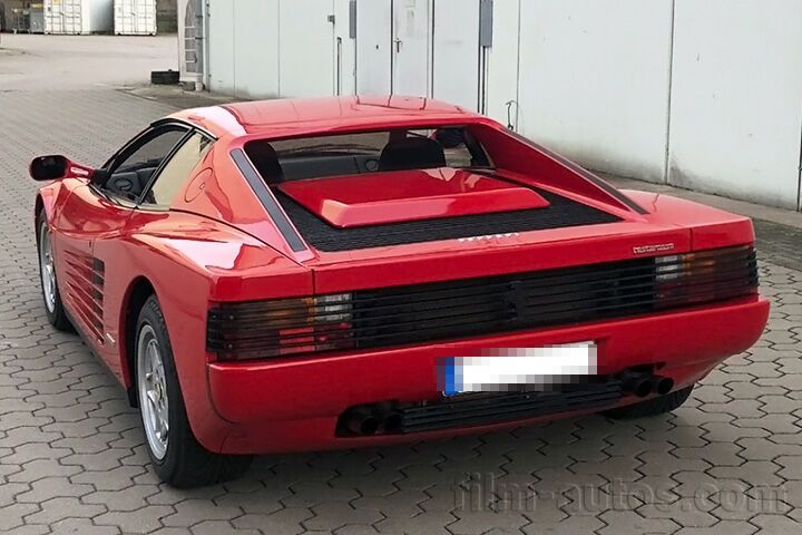 Oldtimer Ferrari Testarossa zum Mieten