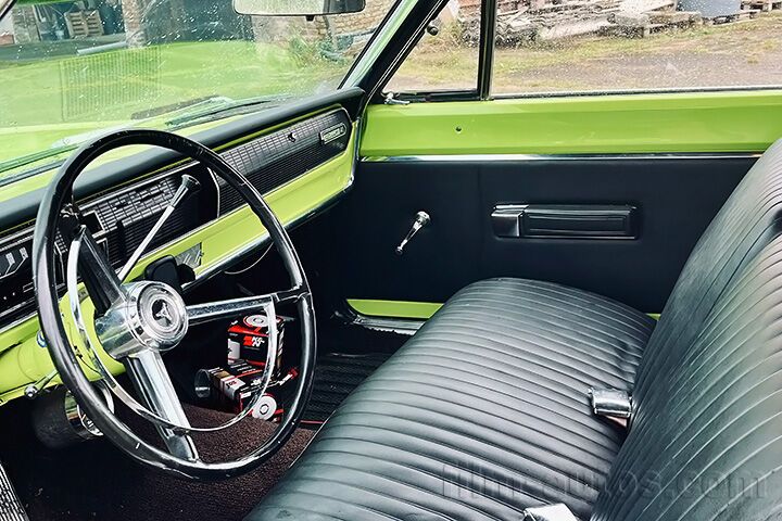 Oldtimer Dodge Coronet R/T 440 zum Mieten