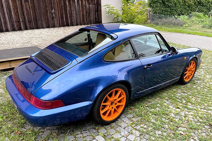 Oldtimer Porsche 911 Carerra 2 Baureihe 964 zum Mieten
