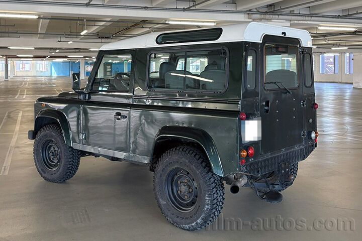 Youngtimer Land Rover Defender zum Mieten