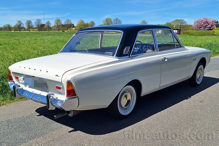 Oldtimer Ford Taunus 17m p5 zum Mieten