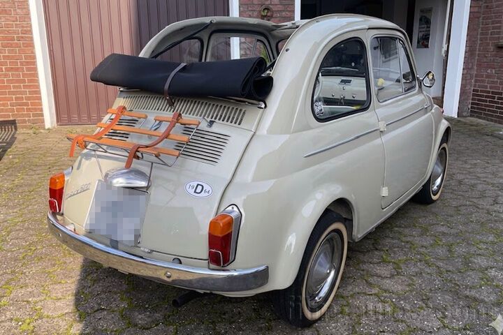 Oldtimer Fiat 500 D Nuova zum Mieten