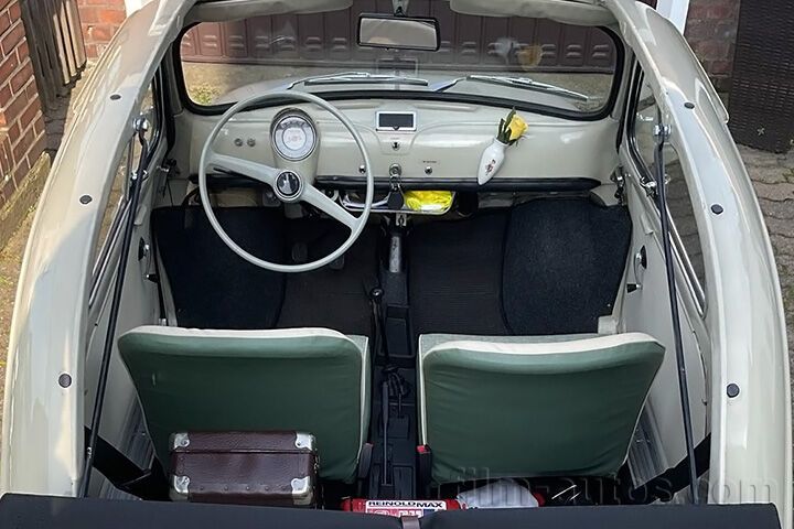 Oldtimer Fiat 500 D Nuova zum Mieten