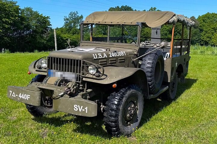 Dodge WC 52