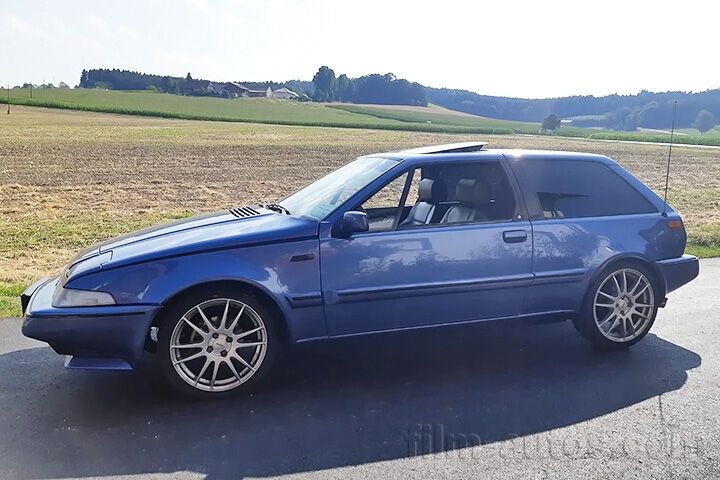 Oldtimer Volvo 480 Turbo zum Mieten