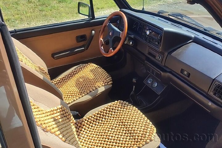 Oldtimer VW Golf 1 GLI Cabrio zum Mieten