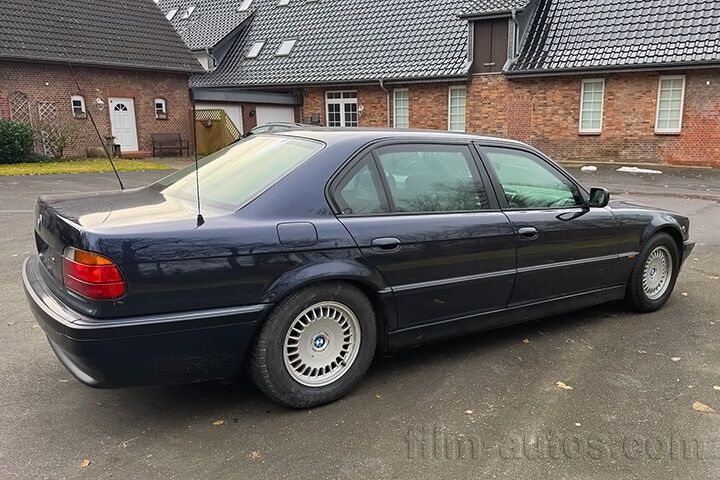Oldtimer BMW E38 750 iL High Security zum Mieten