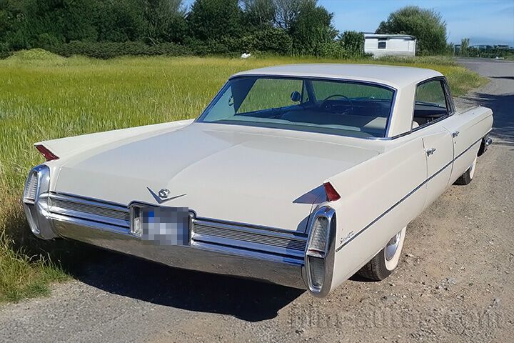 Oldtimer Cadillac Sedan DeVille 64er zum Mieten