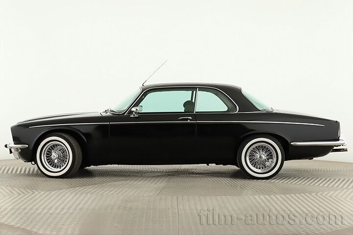Oldtimer Jaguar XJC Daimler Double Six Coupe zum Mieten