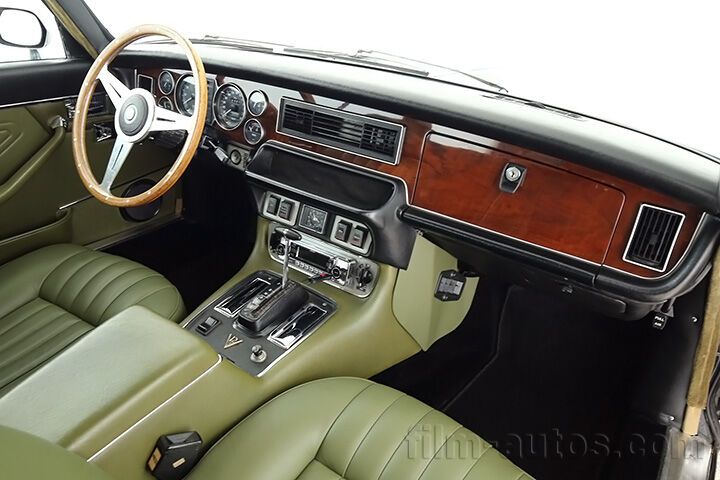 Oldtimer Jaguar XJC Daimler Double Six Coupe zum Mieten