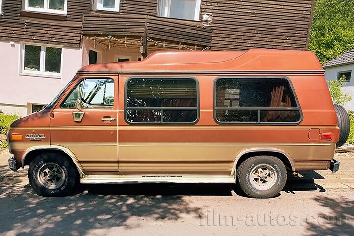 Oldtimer Chevrolet Van G20 zum Mieten