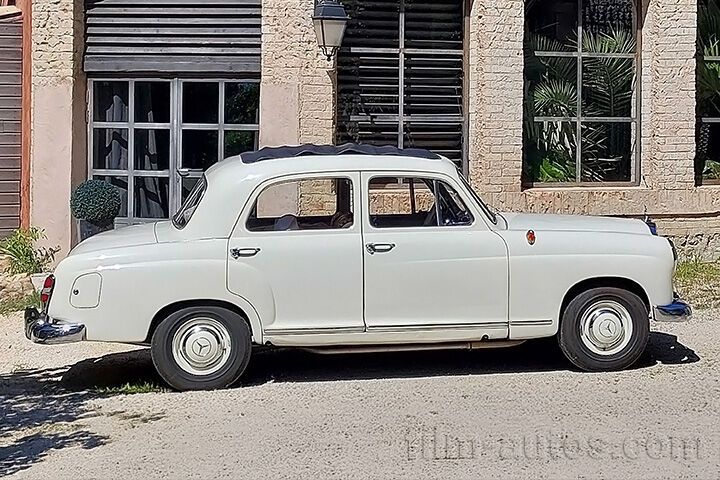 Oldtimer Mercedes-Benz 180 b W120 zum Mieten