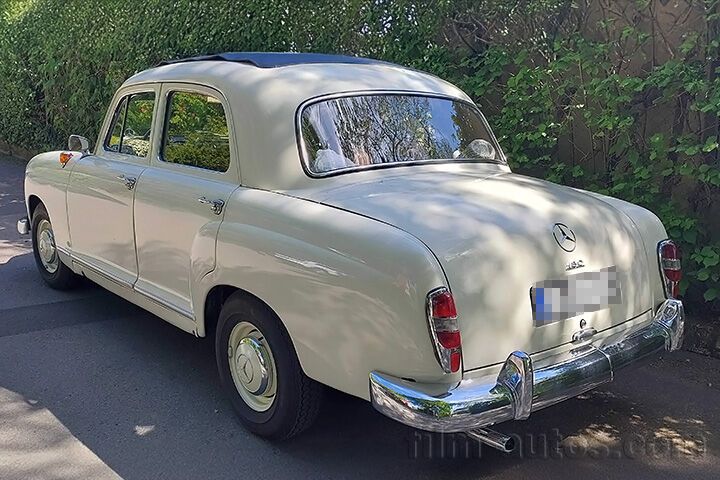 Oldtimer Mercedes-Benz 180 b W120 zum Mieten