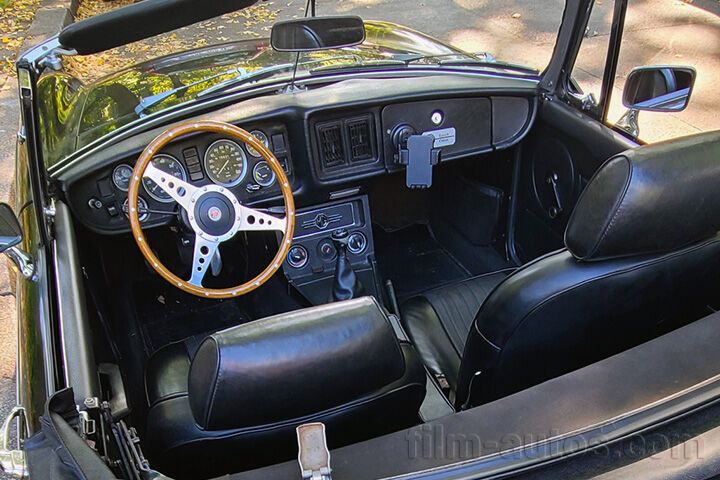 Oldtimer MG MGB Roadster Leyland zum Mieten