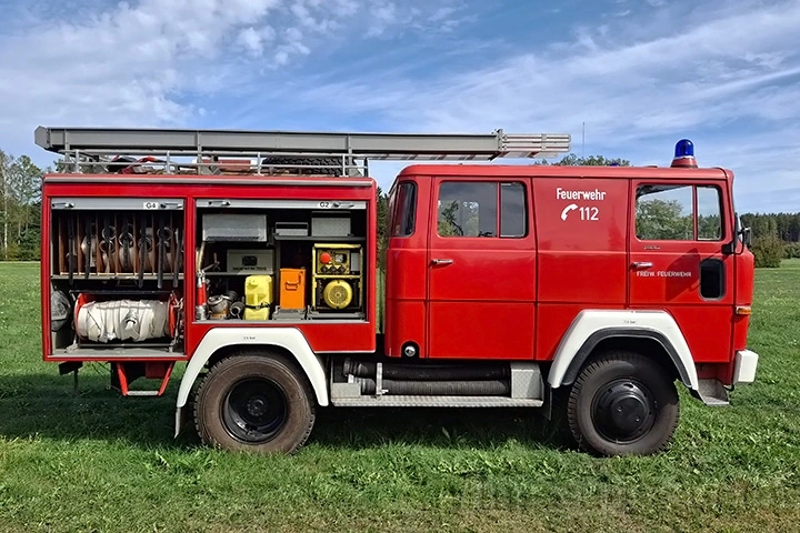Oldtimer Magirus-Deutz LF 8 Feuerwehr 110 D7 FA zum Mieten