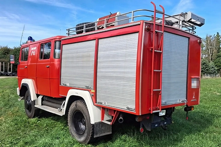 Oldtimer Magirus-Deutz LF 8 Feuerwehr 110 D7 FA zum Mieten
