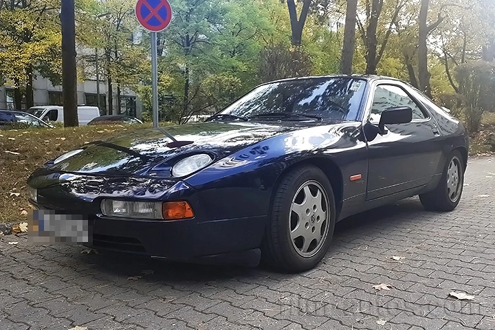 Porsche 928 GT Oldtimer