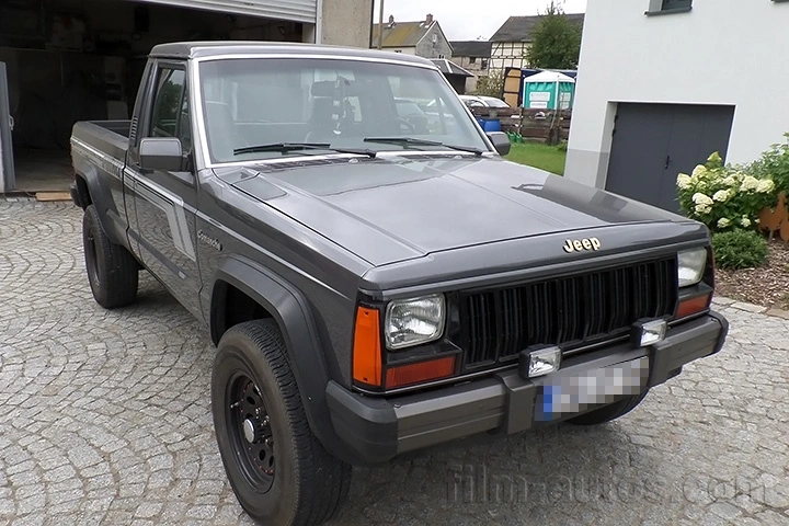 Jeep Comanche MJ